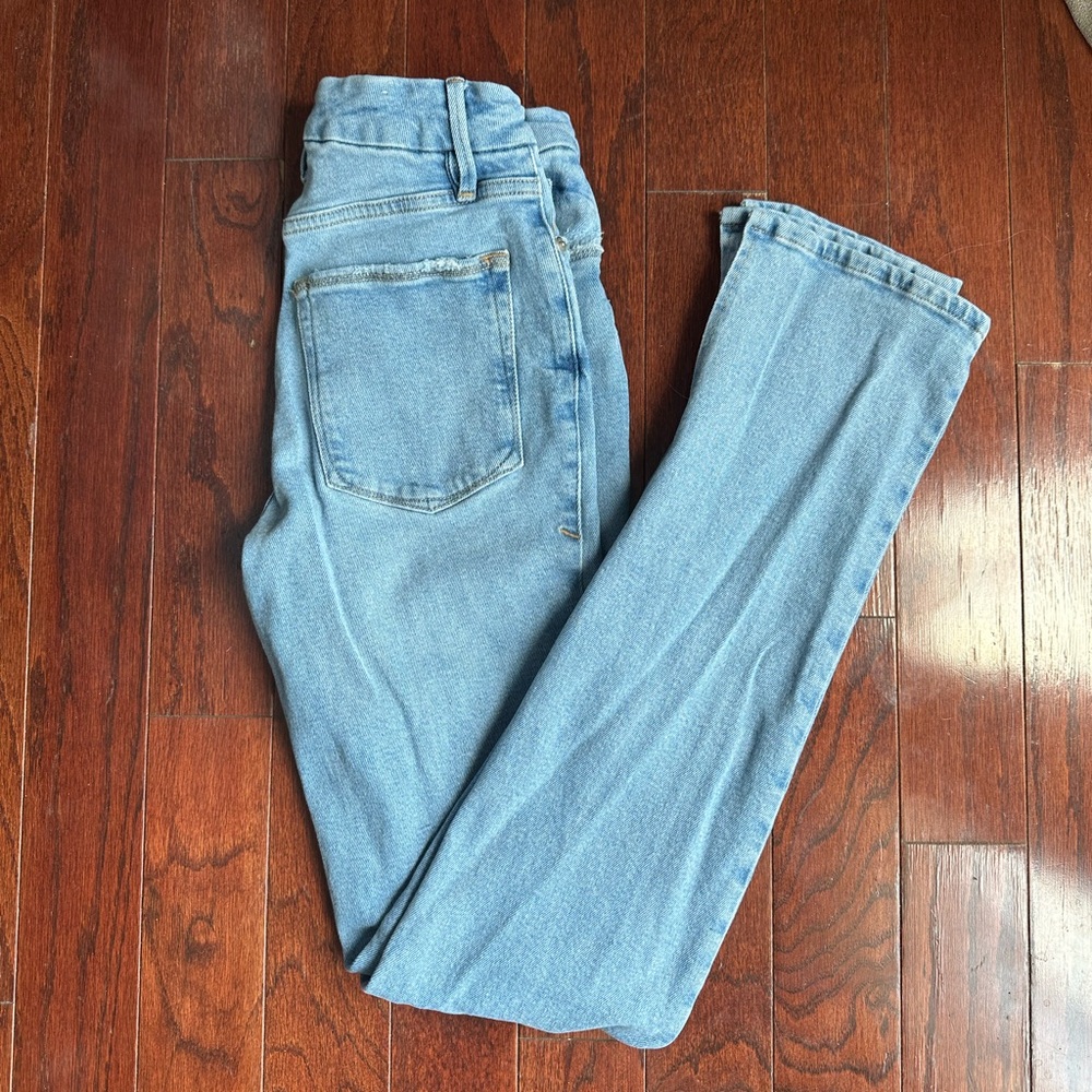 Good American Light Wash Split Jeans